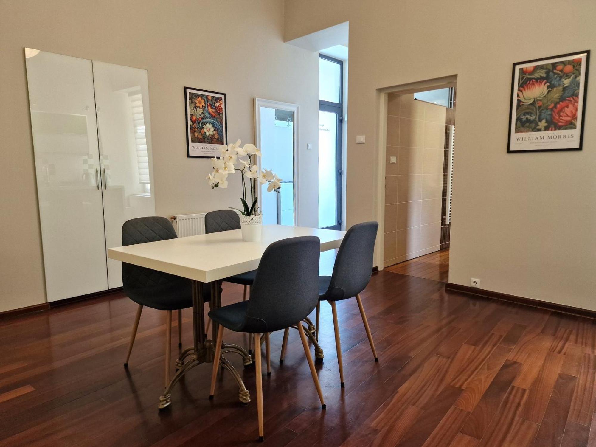 Apartment Exclusive View Cvjetni Trg Zagreb Eksteriør billede